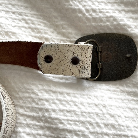 Imagine peace belt buckle with belt size small, ivory and brass - Picture 2 of 4